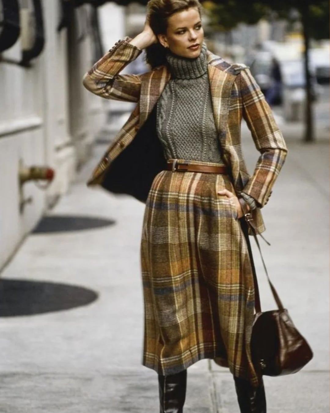 Plaid Suit With Knit Turtleneck Plaid Suit With Knit Turtleneck — 70s Style Inspiration