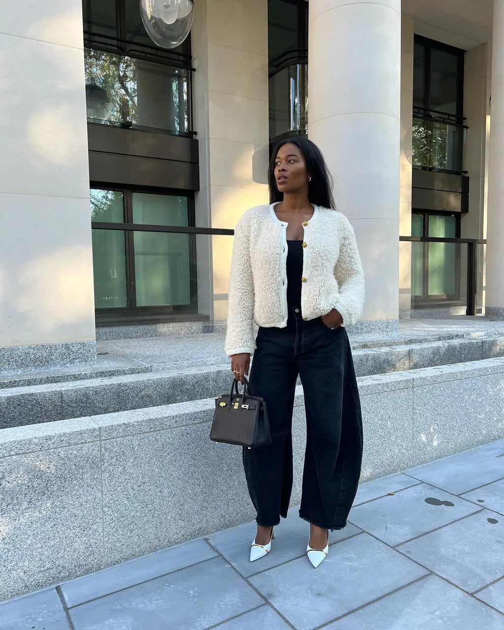 Black Barrel Jeans With Cream Cardigan Black Barrel Jeans With Cream Cardigan — Aesthetic Black Barrel Jeans Outfit