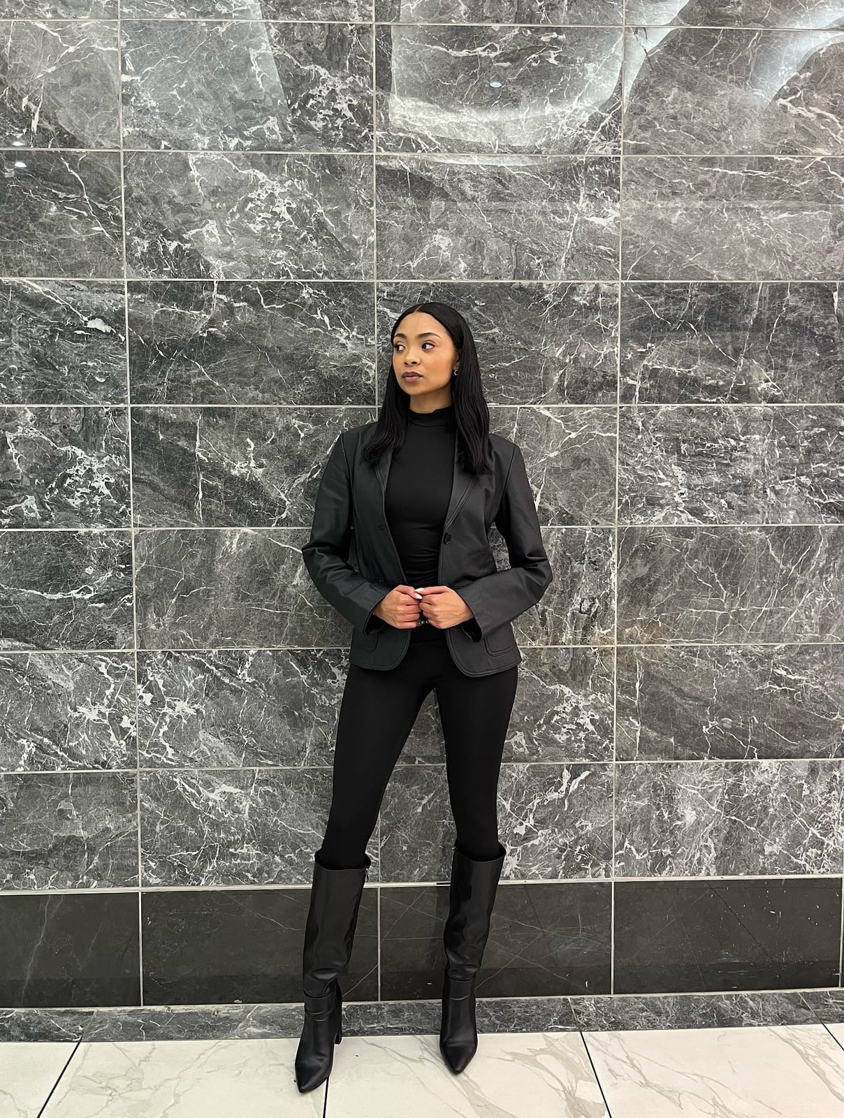 Monochromatic Black With Tailored Blazer Monochromatic Black With Tailored Blazer — Aesthetic Black Leggings Outfit
