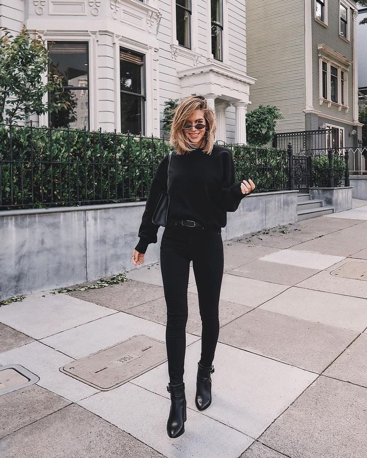 Black Crew Neck Sweater with Skinny Pants — Aesthetic Black Sweater Outfit