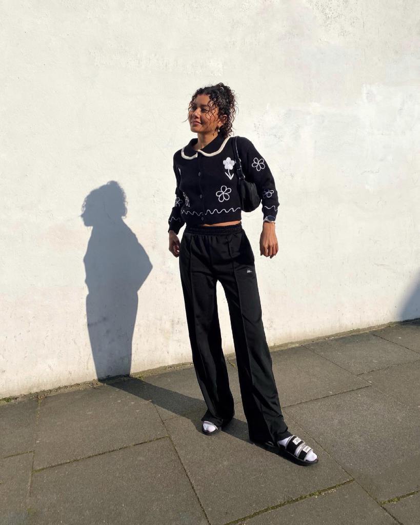 Floral Cardigan With Black Sweatpants and Relaxed Fit — Aesthetic Black Sweatpants Outfit