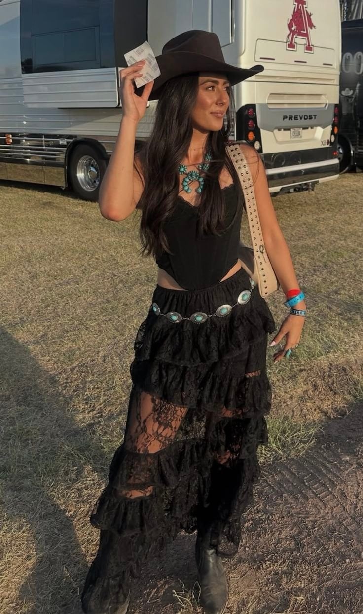 Corset Top Tiered Maxi Skirt With Black Leather Cowboy Boots — Aesthetic Cowgirl Boots Outfit