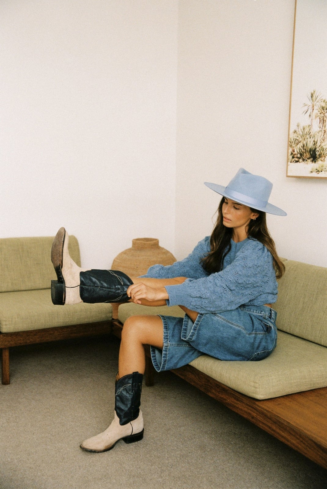 Blue Knit Sweater Denim Shorts With Black Beige Cowboy Boots — Aesthetic Cowgirl Boots Outfit