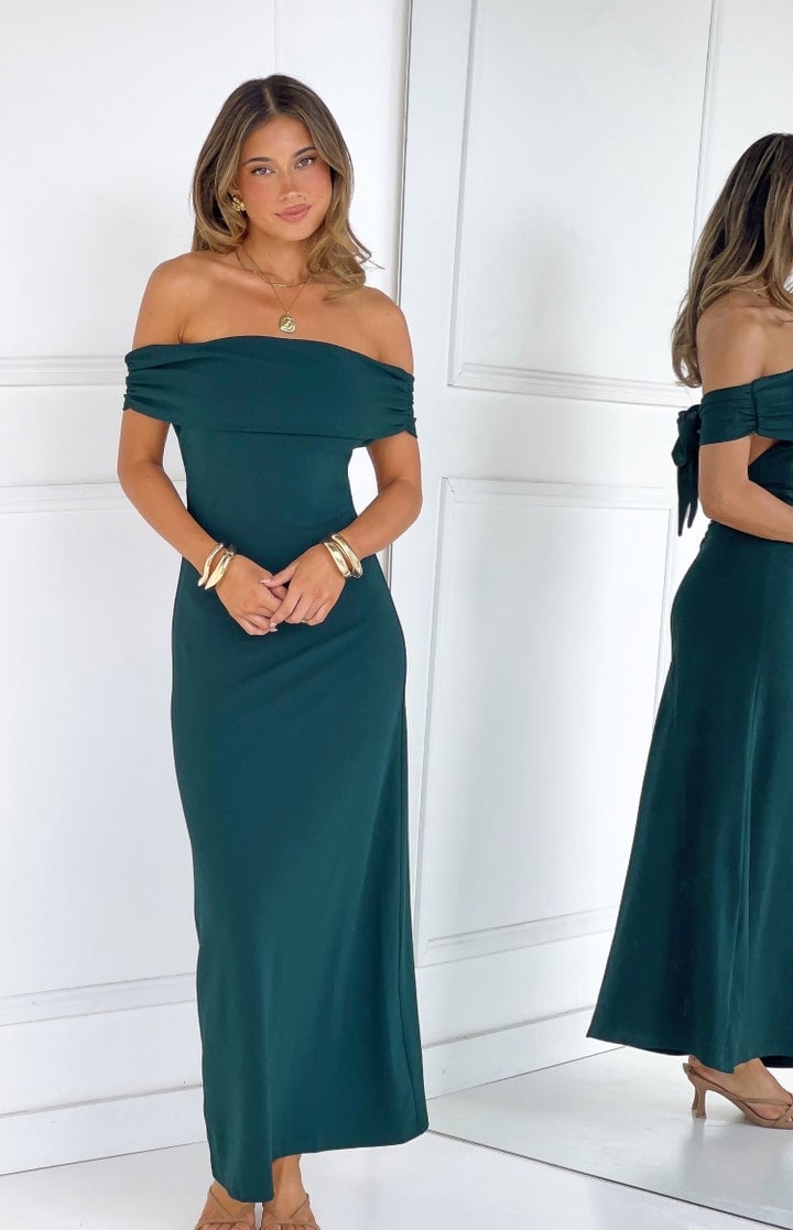 Dark Green Crepe Off-The-Shoulder Maxi Dress Dark Green Crepe Off-The-Shoulder Maxi Dress — Aesthetic Dark Green Dress