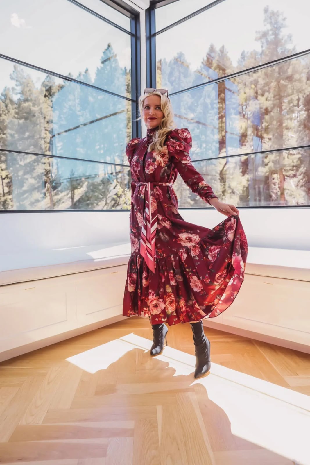 Pink Floral Tiered Mini Dress with Puff Sleeves and Pink Heels Pink Floral Tiered Mini Dress with Puff Sleeves and Pink Heels — Aesthetic Feminine Outfits
