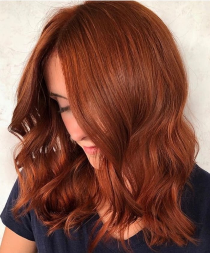 Shoulder Length Copper Ginger With Highlights Shoulder Length Copper Ginger With Highlights — Aesthetic Ginger Hair
