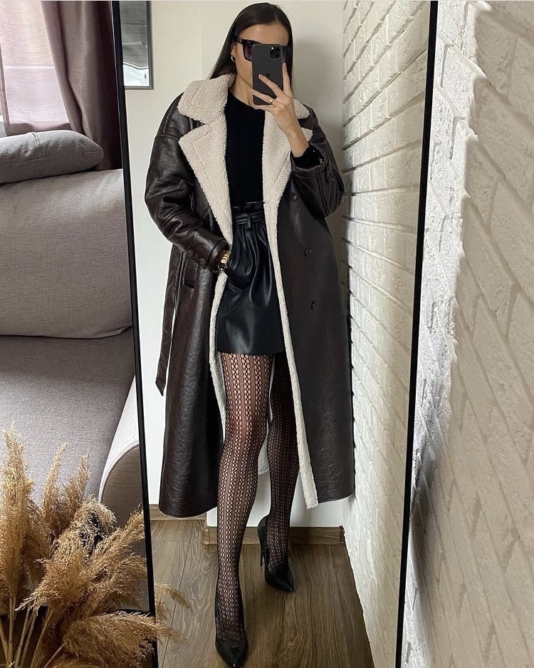 Shearling-Lined Faux Leather Coat With Black Pointed-Toe Heels Shearling-Lined Faux Leather Coat With Black Pointed-Toe Heels — Aesthetic Going Out Outfits