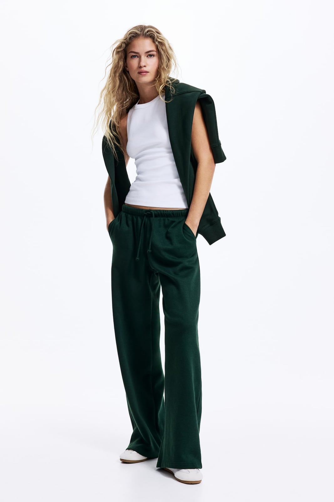 Dark Green Wide-Leg Sweatpants with Draped Sweatshirt — Aesthetic Green Sweatpants Outfit