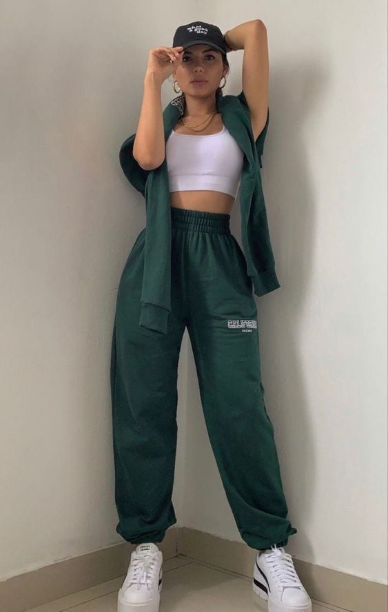 Dark Green Sweatpants Set with White Crop Top — Aesthetic Green Sweatpants Outfit