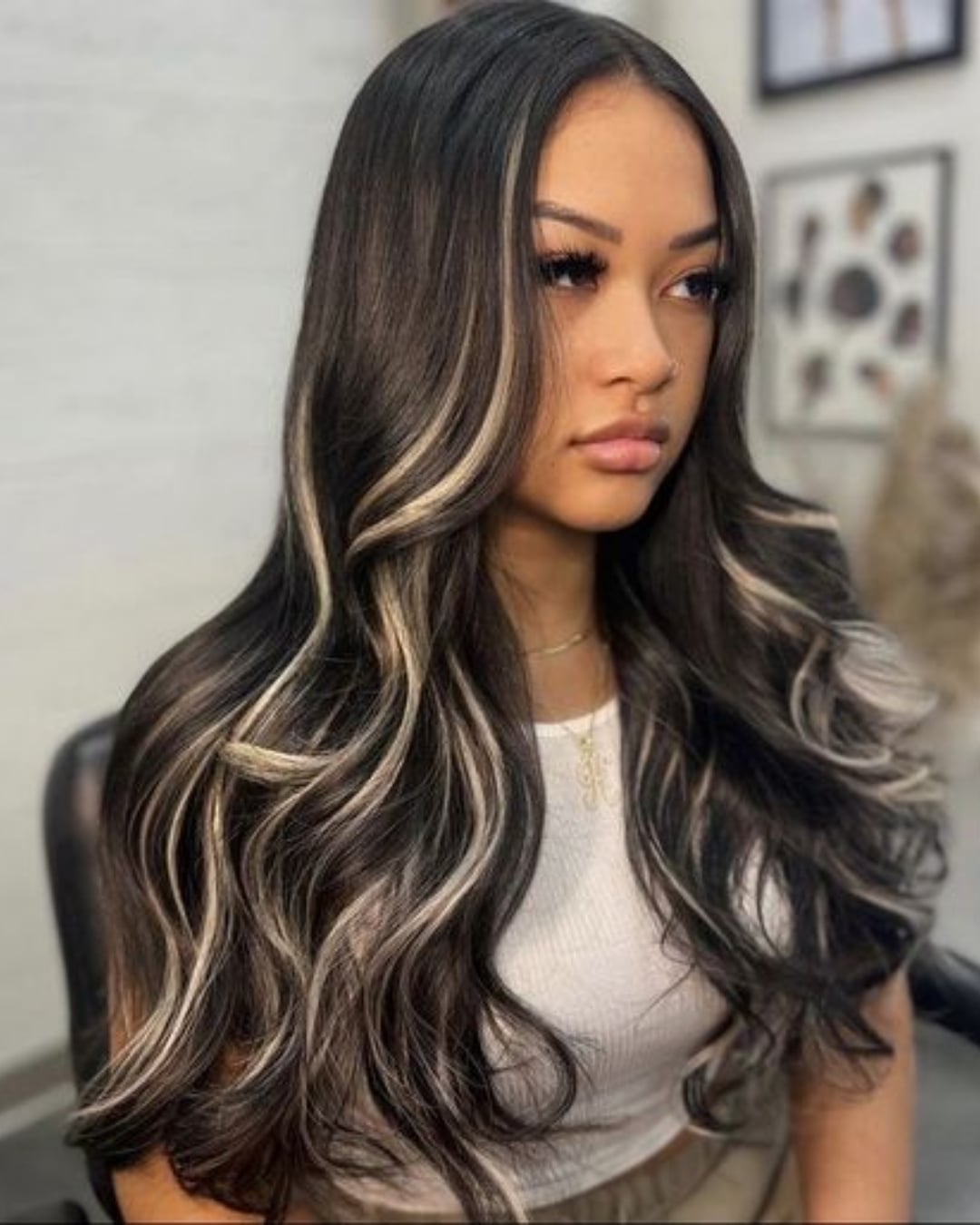 Mid-Back Dark Brown With Platinum Face-Framing Highlights — Aesthetic Highlighting Hair