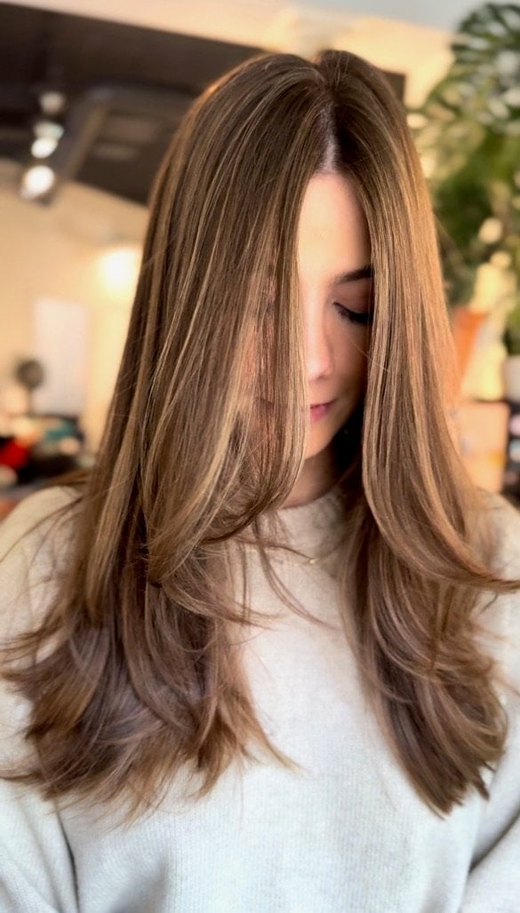 Long Ash Blonde With Subtle Blonde Highlights — Aesthetic Highlighting Hair