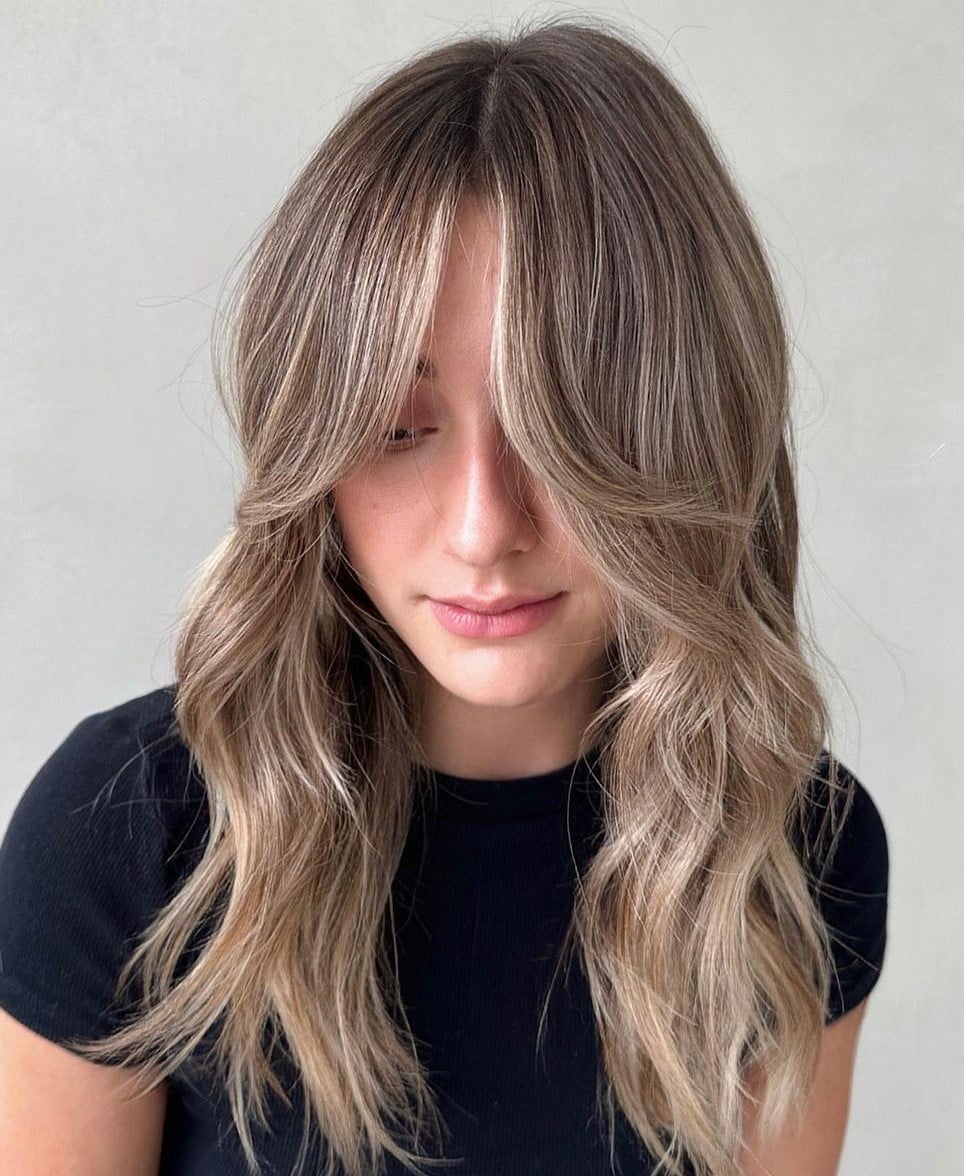 Mid-Back Bronde With Face-Framing Curtain Bangs — Aesthetic Highlighting Hair