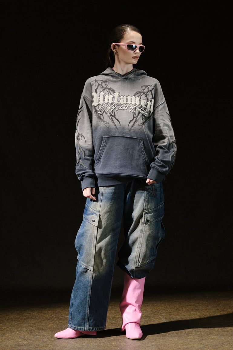 Graphic Hoodie with Cargo Jeans and Pink Boots Graphic Hoodie with Cargo Jeans and Pink Boots — Aesthetic Hoodie Outfits Women