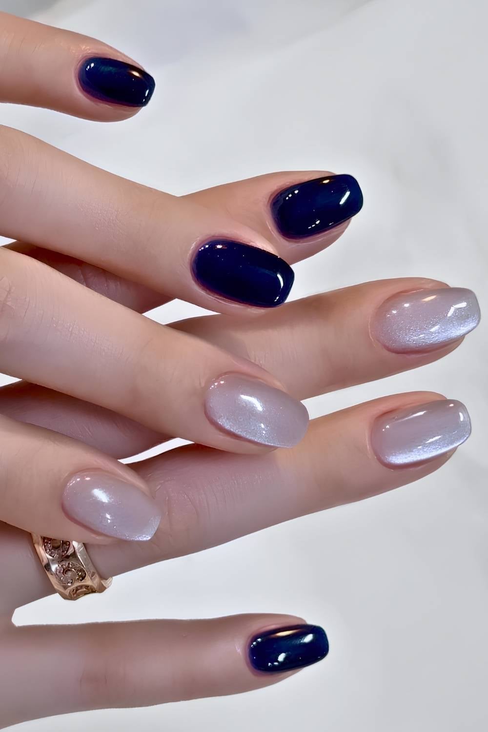 Short Coffin Grey Cat-Eye Nails — Aesthetic Korean Nail Art
