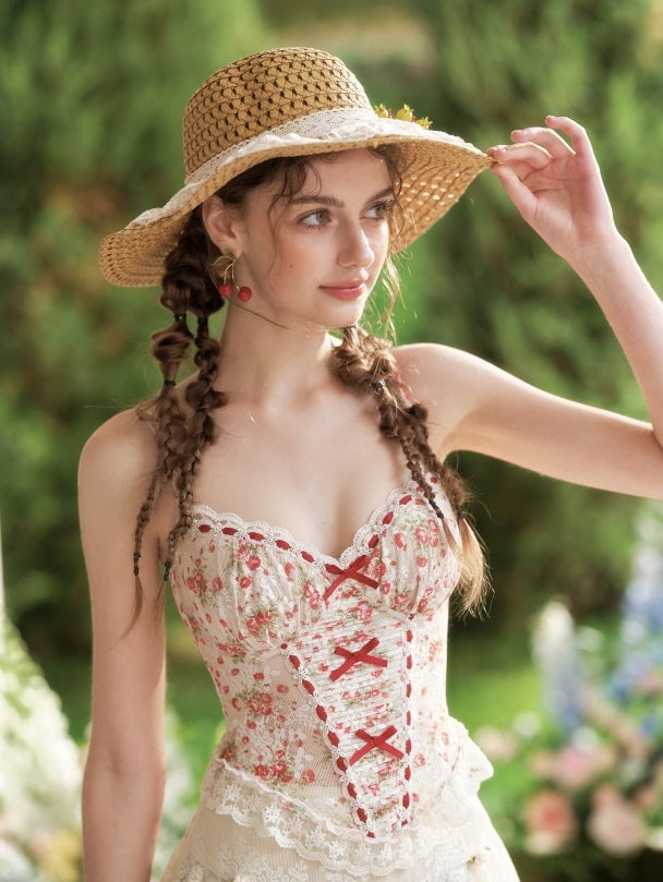 Cream Floral Corset Top With Red Ribbon, Close-Up Take Cream Floral Corset Top With Red Ribbon, Close-Up Take — Aesthetic Lace Top Outfit