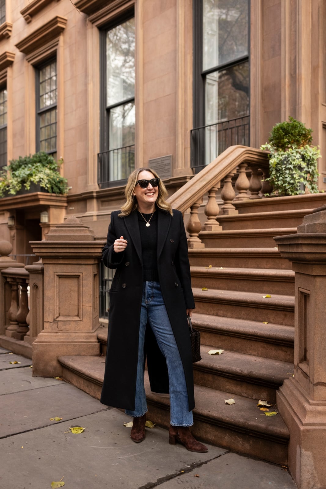 Long Black Wool Coat Over Blue Jeans — Aesthetic Midsize Outfits