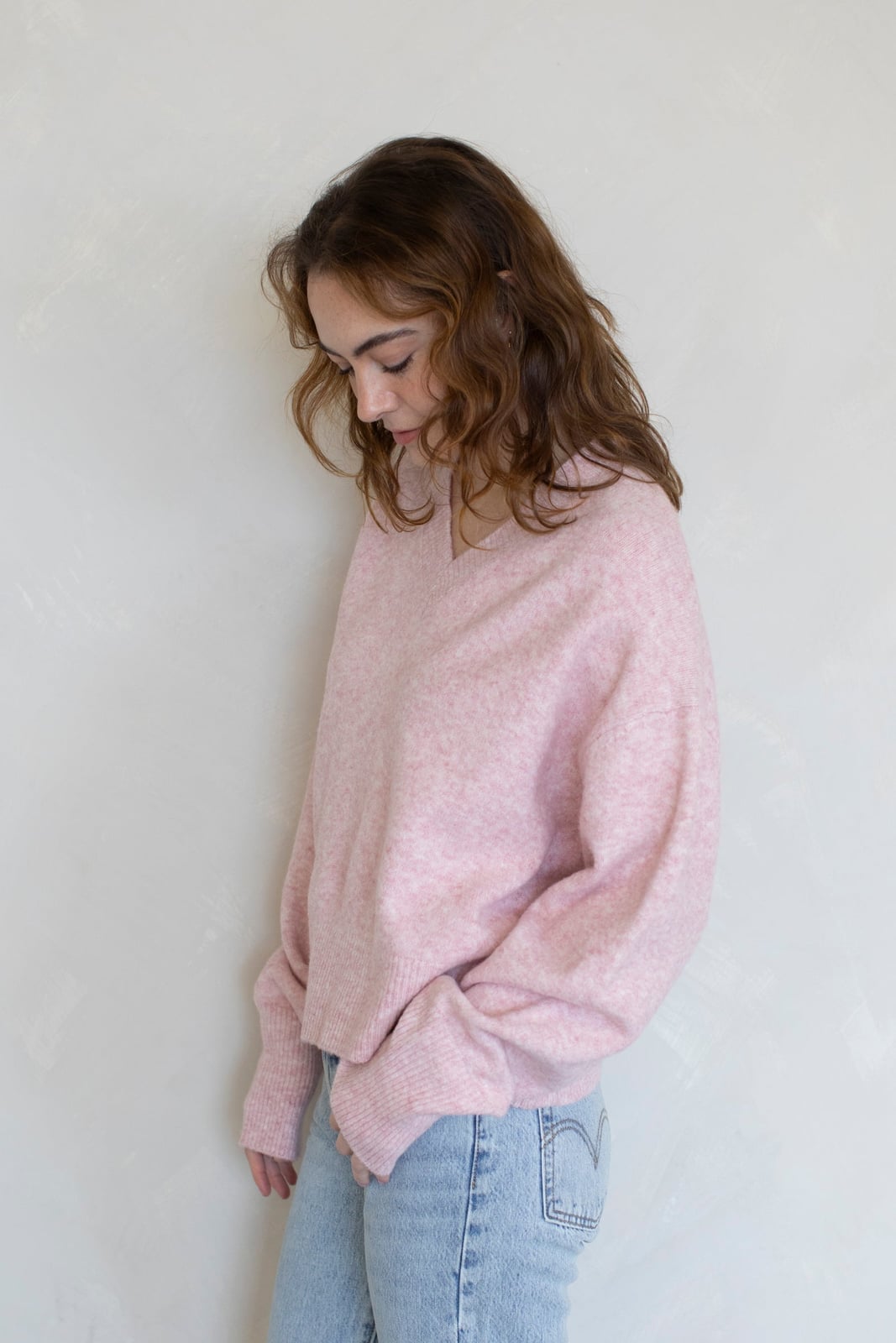 Soft Oversized Pink V-Neck Sweater — Aesthetic Pink Sweater Outfit