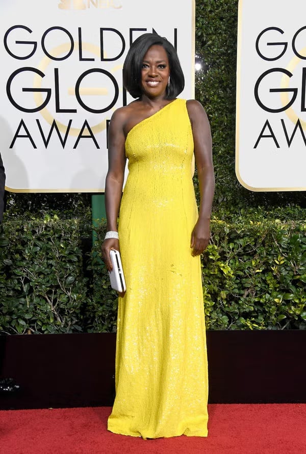Yellow Sequined One-Shoulder Dress — Aesthetic Red Carpet Dresses