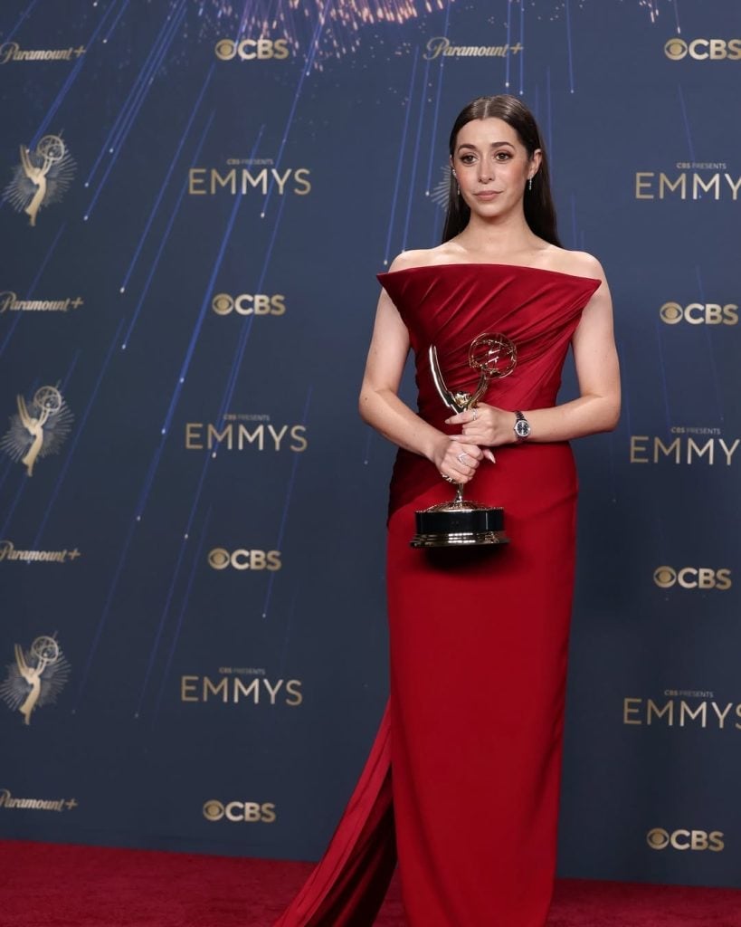 Vibrant Red Crepe Gown With Draped Bodice — Aesthetic Red Carpet Dresses