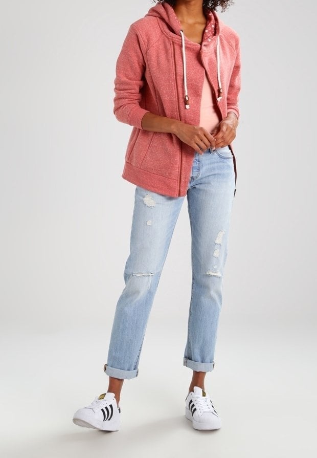 Oversized Pink Hoodie with Distressed Jeans Oversized Pink Hoodie with Distressed Jeans — Aesthetic Red Hoodie Outfit