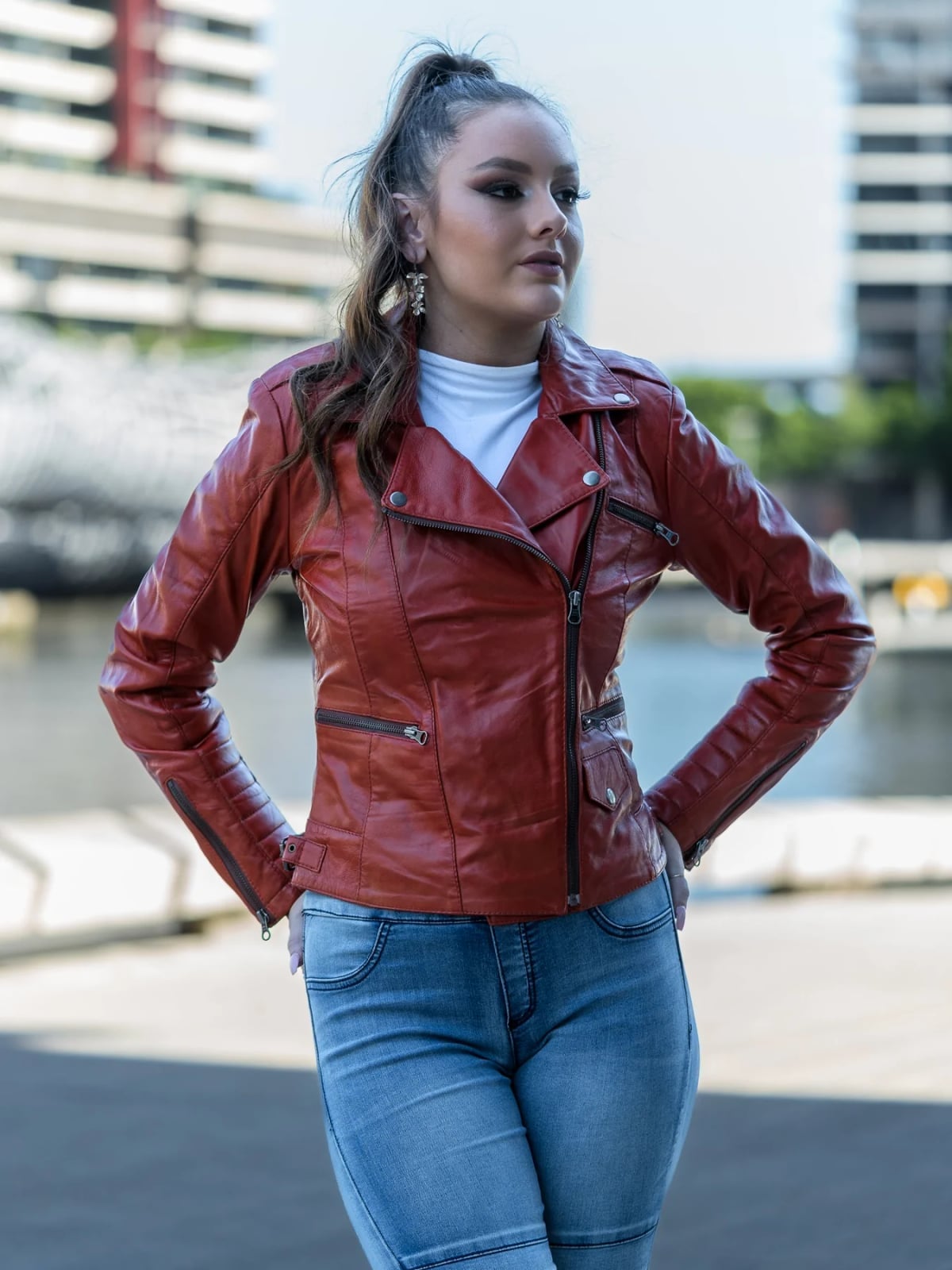 Fitted Red Leather Moto Jacket with Skinny Jeans — Aesthetic Red Leather Jacket Outfit