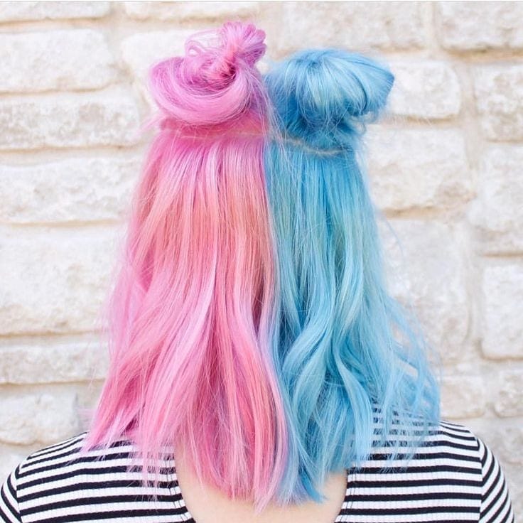 Shoulder Length Space Buns Pink And Blue Split Shoulder Length Space Buns Pink And Blue Split — Aesthetic Split Dye Hair