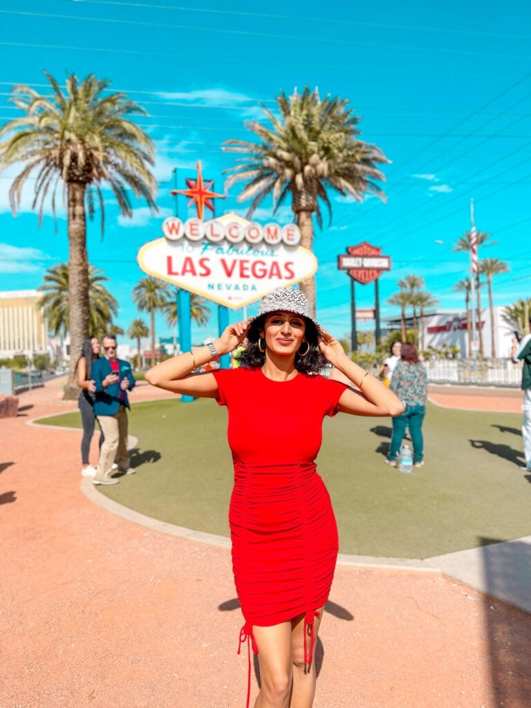 Red Ruched Bodycon Mini Dress With Bucket Hat Red Ruched Bodycon Mini Dress With Bucket Hat — Aesthetic Vegas Outfits
