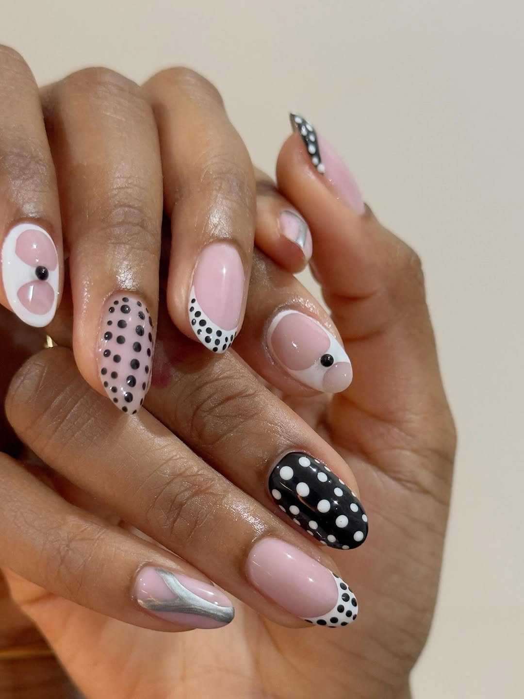 Medium Almond Mixed Pink Patterns Medium Almond Mixed Pink Patterns — Best Cute Almond Nails