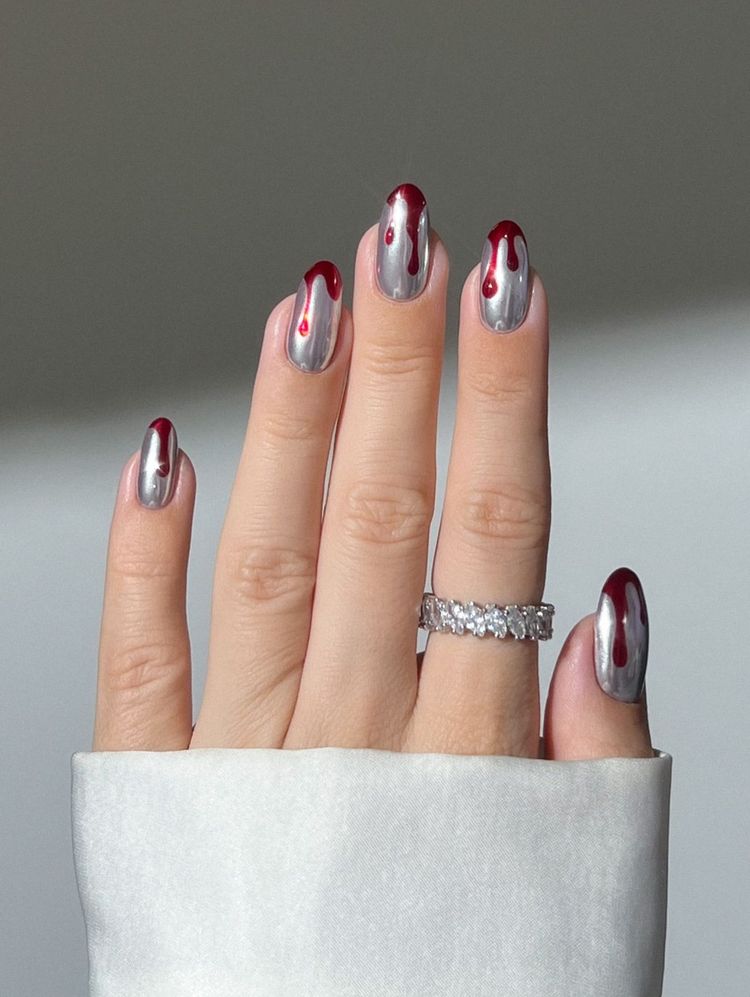Silver Chrome Dripping Blood Medium Oval Nails Silver Chrome Dripping Blood Medium Oval Nails — Best Unique Nails