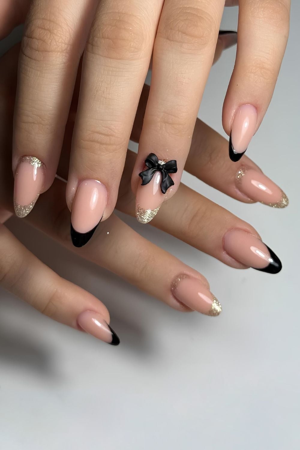 Medium Almond Nails With 3D Black Bow Medium Almond Nails With 3D Black Bow — Black Nails Art Ideas