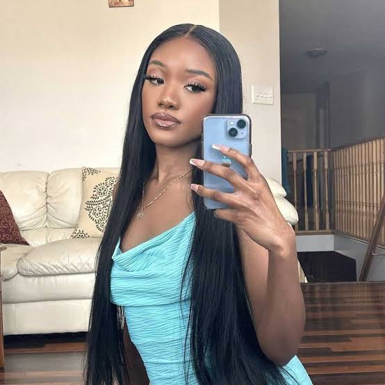 Shoulder Length Straight Hair With Bangs — Black Wig Ideas