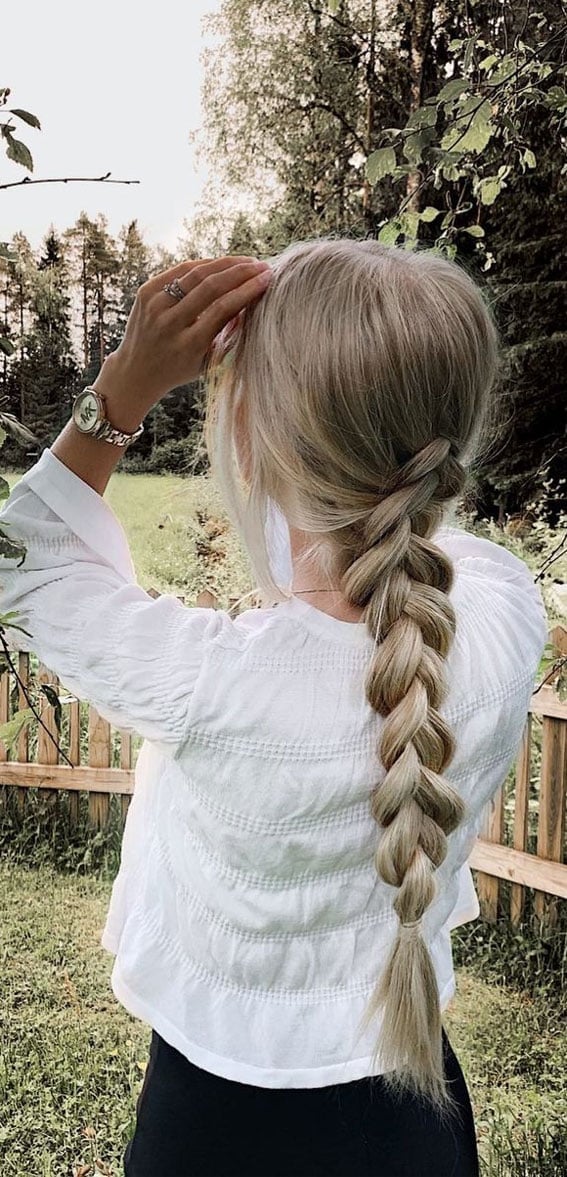Thick Ash Blonde Textured Dutch Braid Thick Ash Blonde Textured Dutch Braid — Braids Easy Ideas
