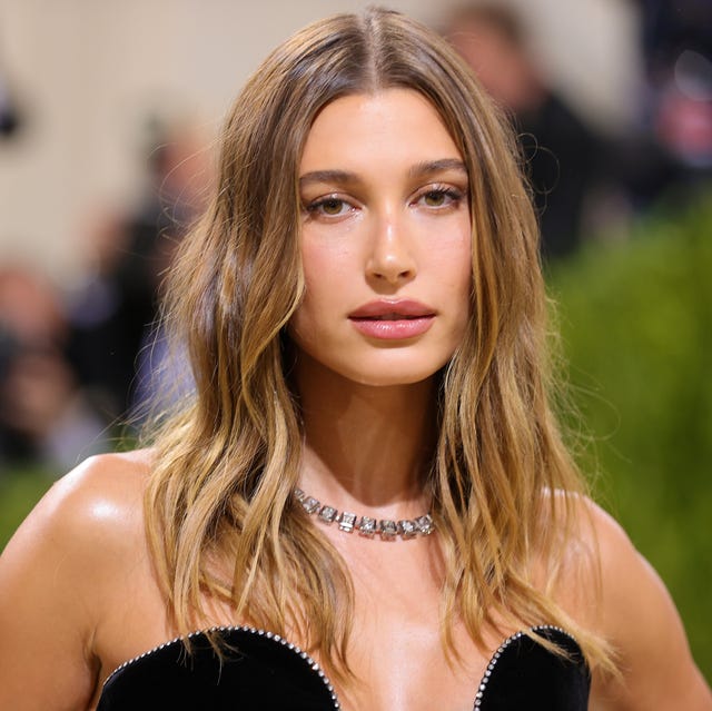 Medium Brown With Subtle Highlights — Brunette Hair Inspiration