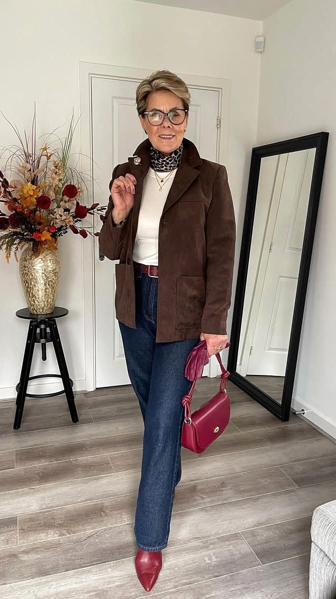 Brown Suede Blazer with Leopard Scarf Brown Suede Blazer with Leopard Scarf — Chic Brown Blazer Outfit