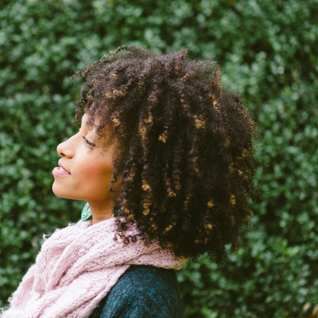 Shoulder Layers With Defined Curls Shoulder Layers With Defined Curls — Classy 4b Hairstyles