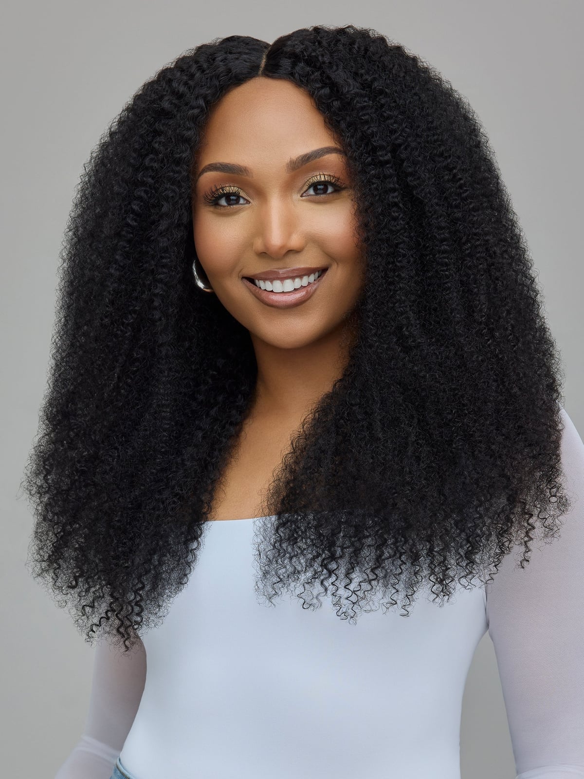 Mid-Back Blowout With Voluminous Curls Mid-Back Blowout With Voluminous Curls — Classy 4b Hairstyles
