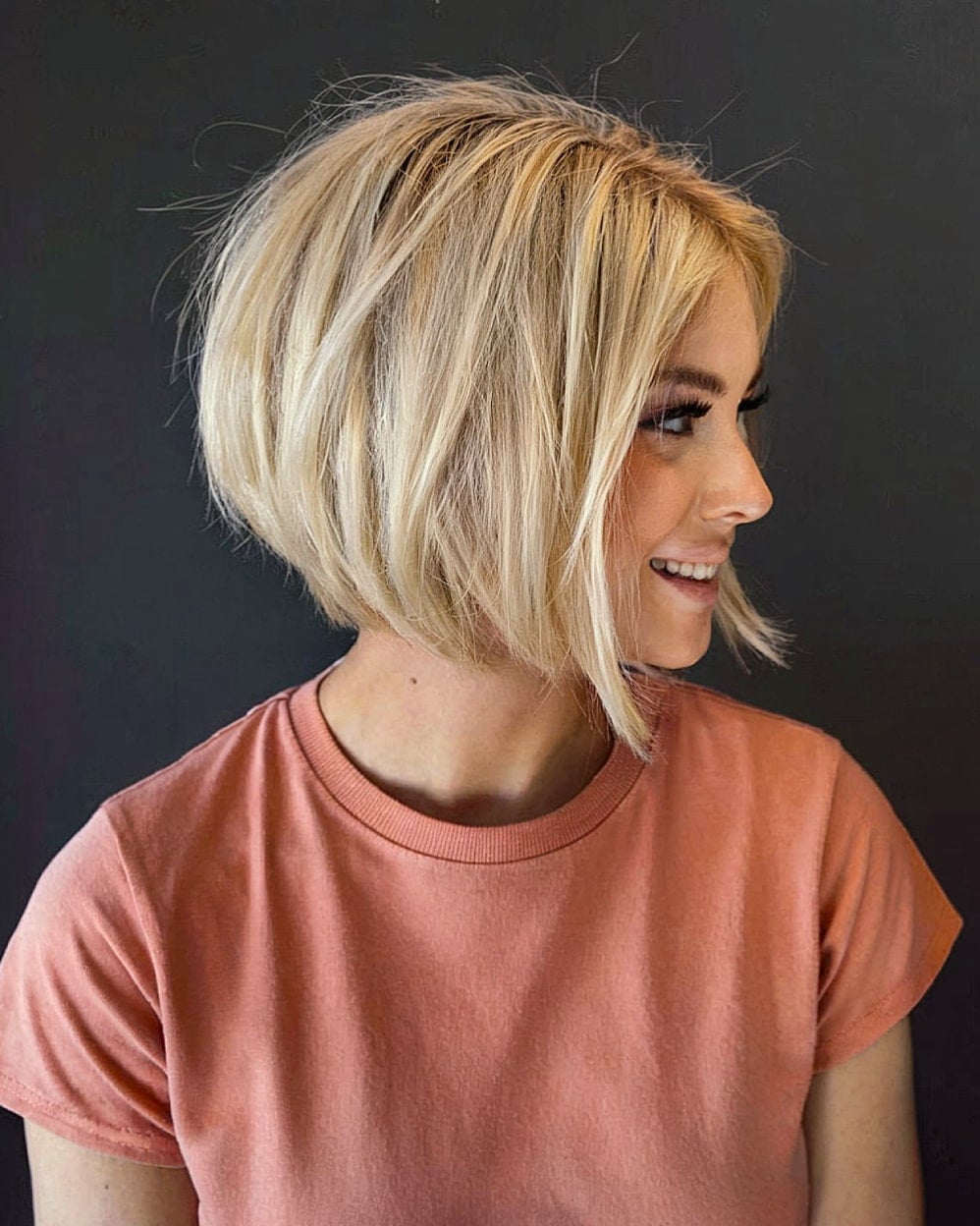 Ash Blonde Collarbone Layered A-Line Bob, Straight Ash Blonde Collarbone Layered A-Line Bob, Straight — Classy A-Line Bob