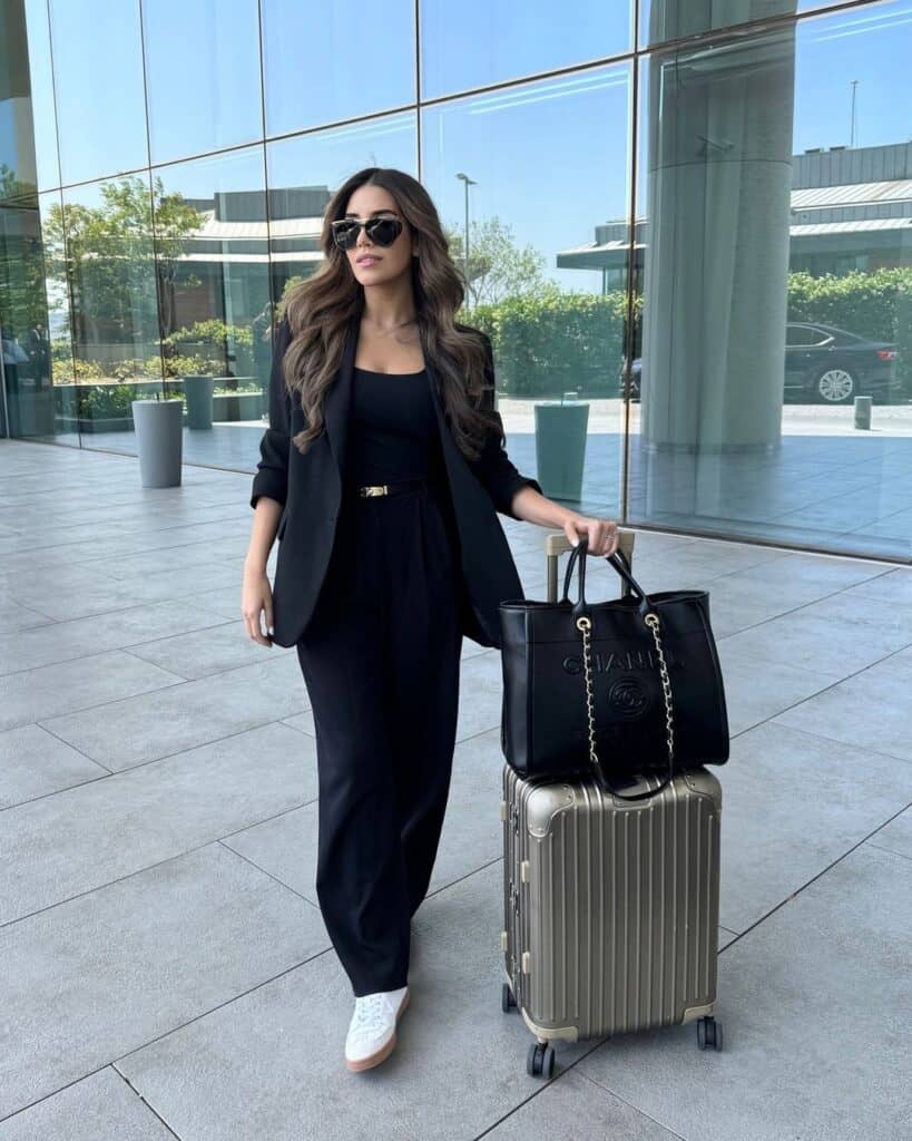 Tailored Blazer Straight Leg Pants Chic Airport, Office-Safe Version Tailored Blazer Straight Leg Pants Chic Airport, Office-Safe Version — Classy Airport Outfits