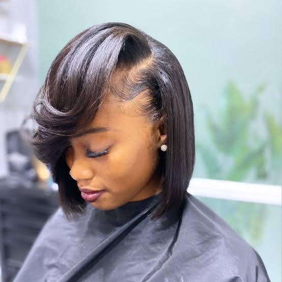 Collarbone Asymmetrical Bob With Air-Dried Texture Collarbone Asymmetrical Bob With Air-Dried Texture — Classy Asymmetrical Bob