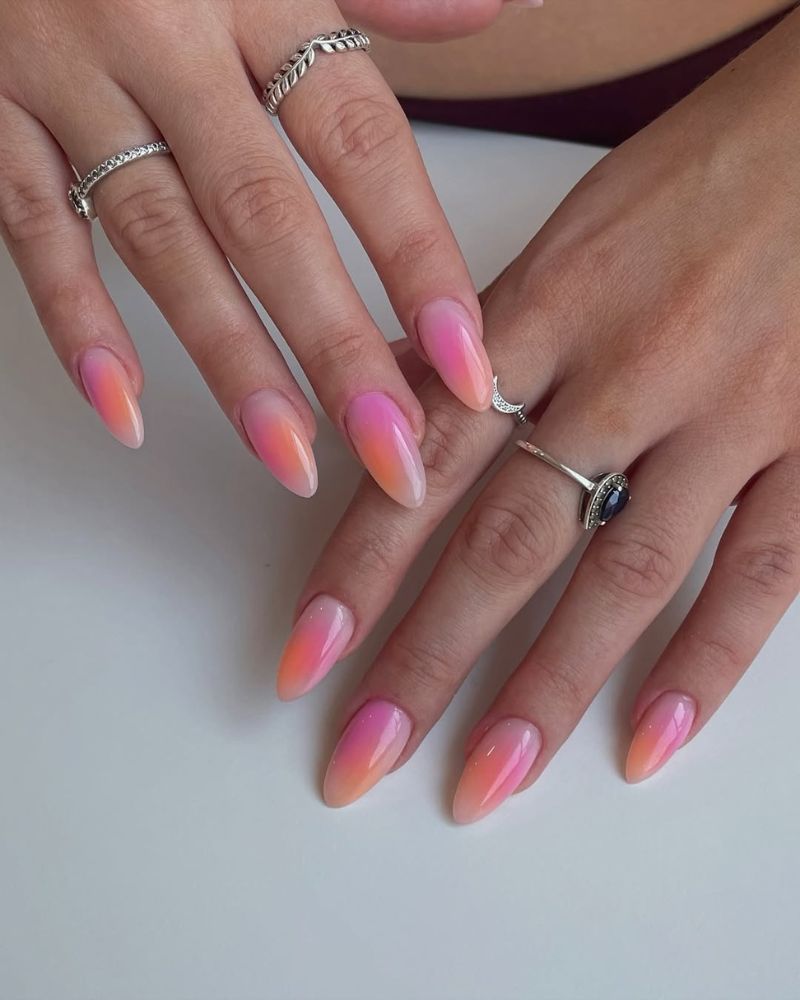 Medium Oval Pale Green White Glitter Gradient Nails — Classy Aura Nails