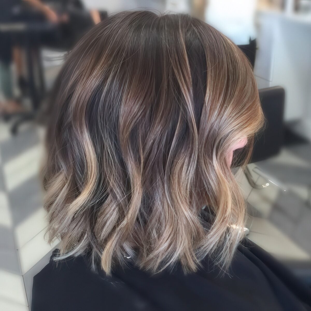 Collarbone Bob Back View Balayage Blend — Classy Balayage Bob