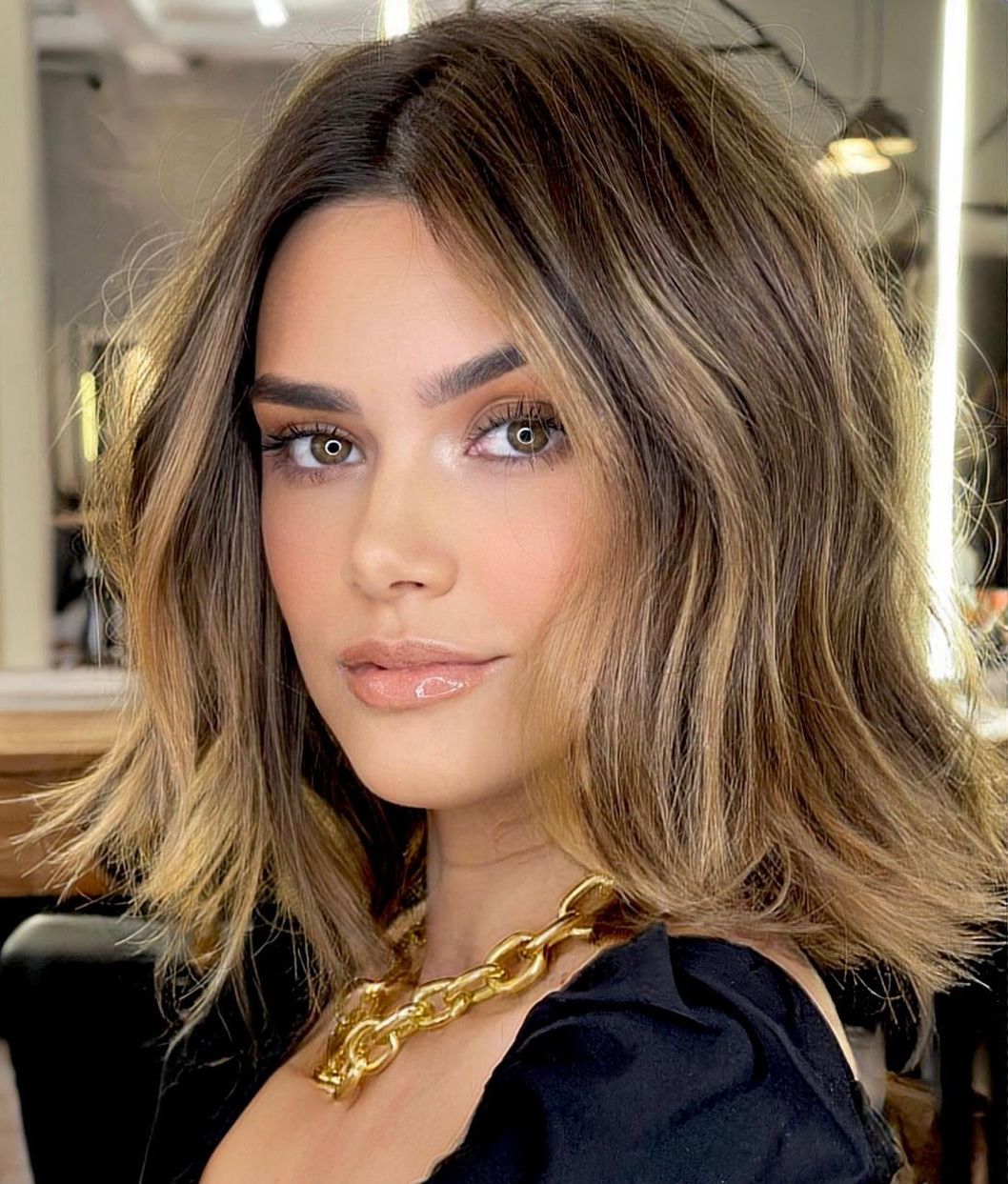 Collarbone Bob Loose Waves Caramel — Classy Balayage Bob