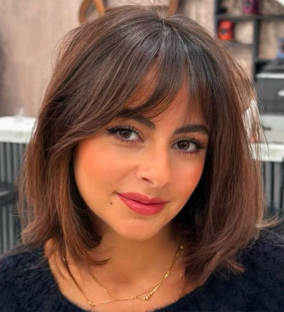 Collarbone Lob With Face-Framing Bangs and Soft Waves Collarbone Lob With Face-Framing Bangs and Soft Waves — Classy Bangs for Round Face