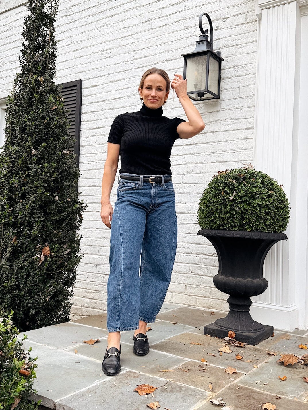 Blue High Waisted Barrel Jeans With Black Turtleneck — Classy Barrel Jeans Outfits
