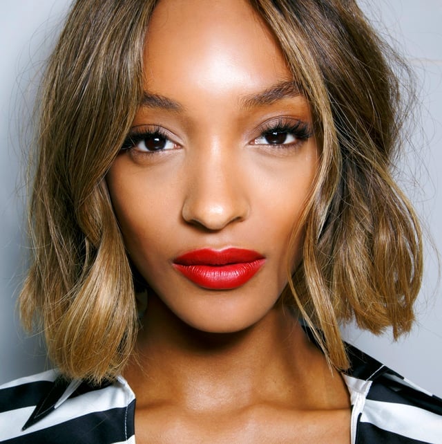 Wavy Bob Hairstyle with a Striped Shirt Wavy Bob Hairstyle with a Striped Shirt — Classy Beach Waves