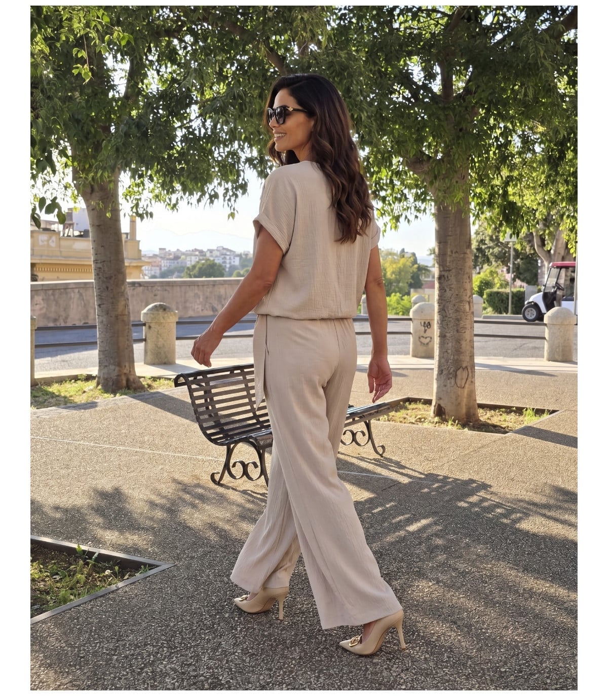 Flowing Beige Wide Leg Trousers With Matching Top Flowing Beige Wide Leg Trousers With Matching Top — Classy Beige Pants Outfits