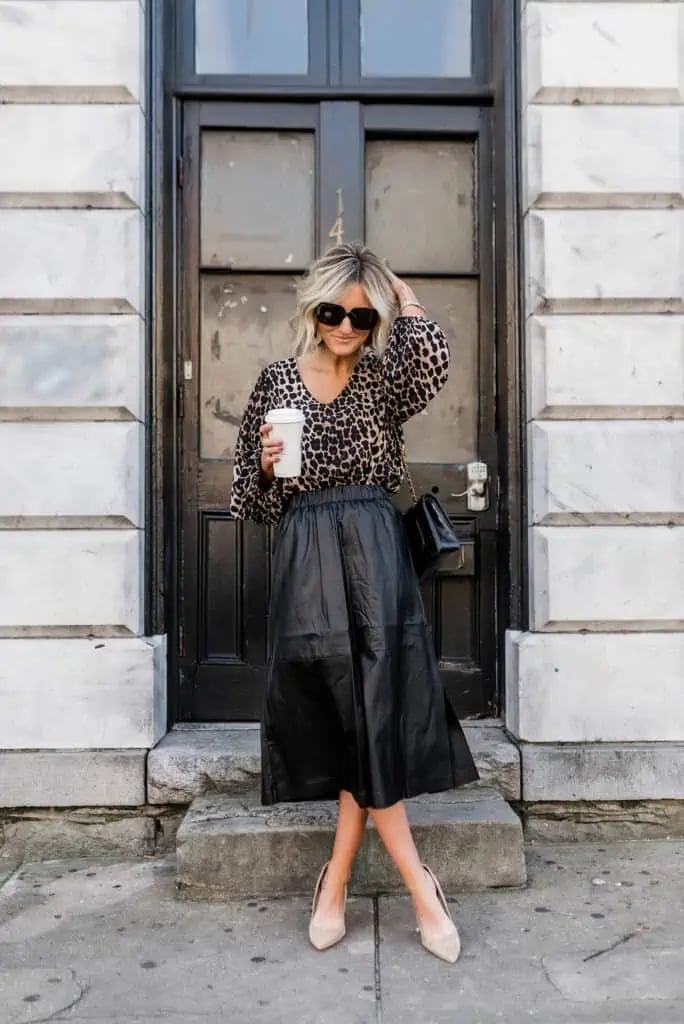 Leather Black A-Line Midi Skirt With Leopard Blouse Leather Black A-Line Midi Skirt With Leopard Blouse — Classy Black Midi Skirt Outfit