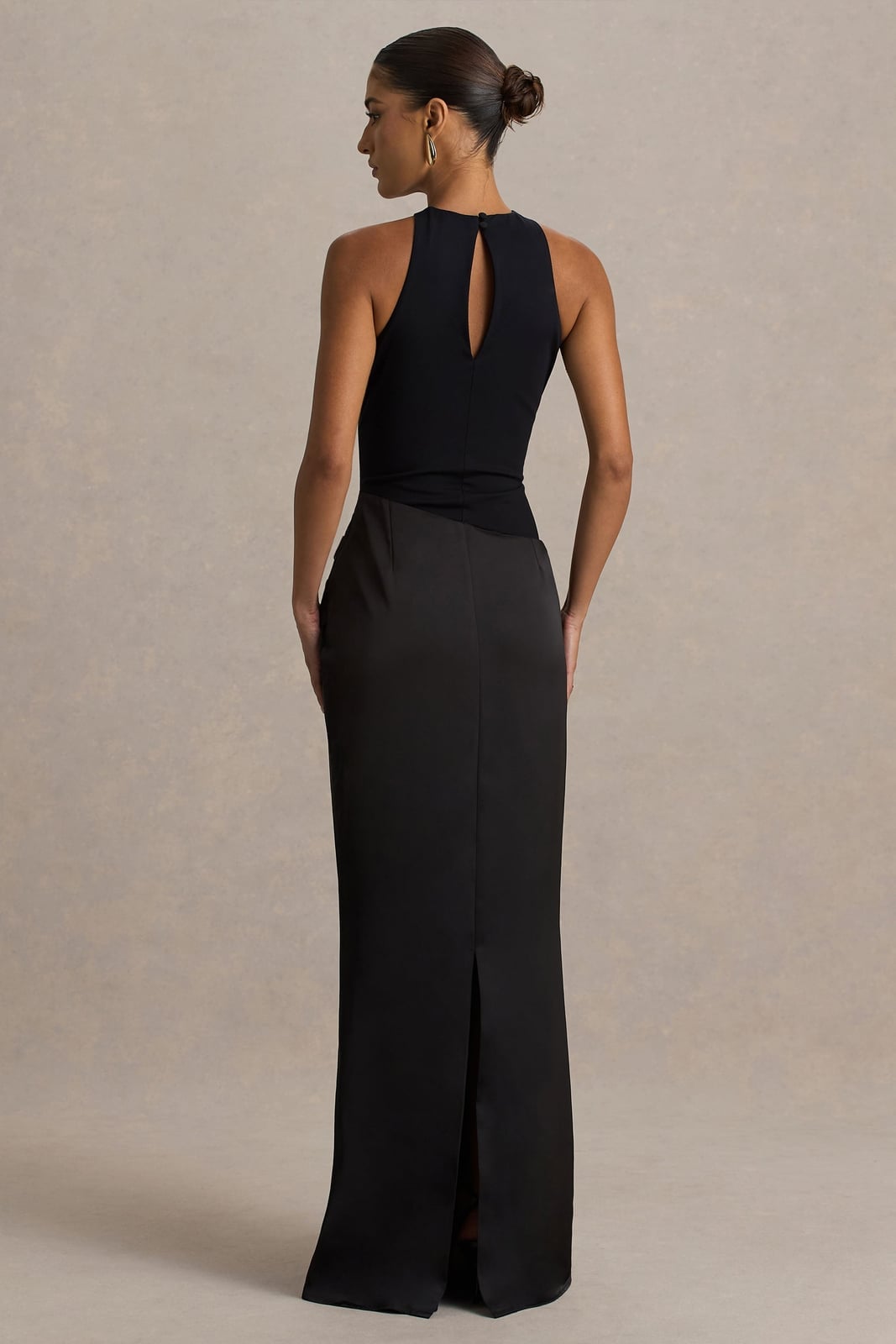 Black Maxi Dress With Keyhole Detail Black Maxi Dress With Keyhole Detail — Classy Black Tie Outfits