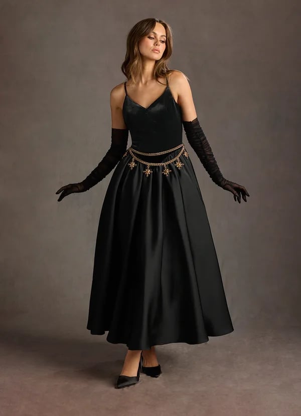 Black Velvet Dress With Ornate Gold Belt Black Velvet Dress With Ornate Gold Belt — Classy Black Tie Outfits