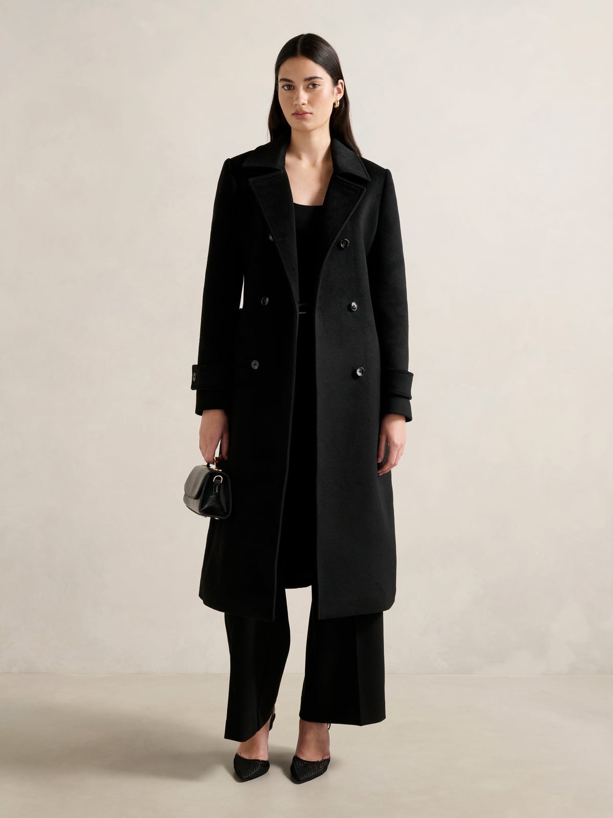 A-Line Black Trench Coat With Trousers And Heels A-Line Black Trench Coat With Trousers And Heels — Classy Black Trench Coat Outfit